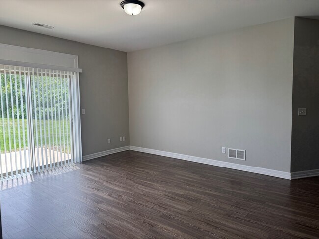 Building Photo - 5785 Crocker Ct