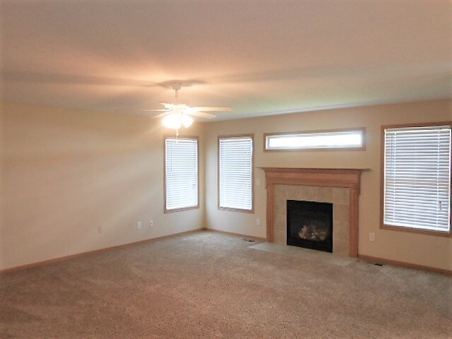 Building Photo - 6864 Mac Dr