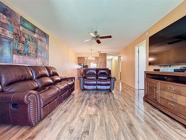 Building Photo - 6533 Spring Flower Dr