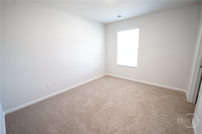 Building Photo - 112 Red Admiral Ln