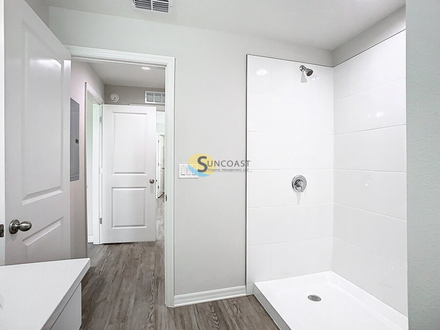 Building Photo - 3821 SW 43rd Ct