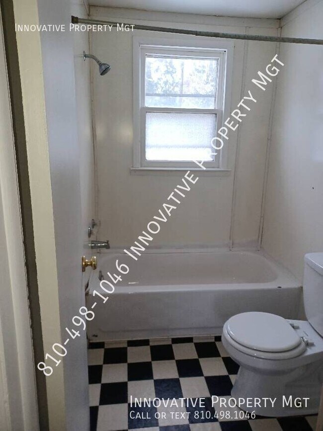 Building Photo - 5105 N Bray Rd