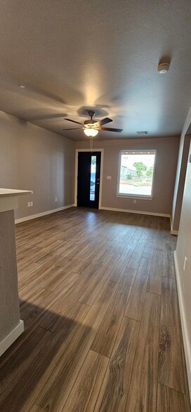 Building Photo - 2341 N Thompkins Ave