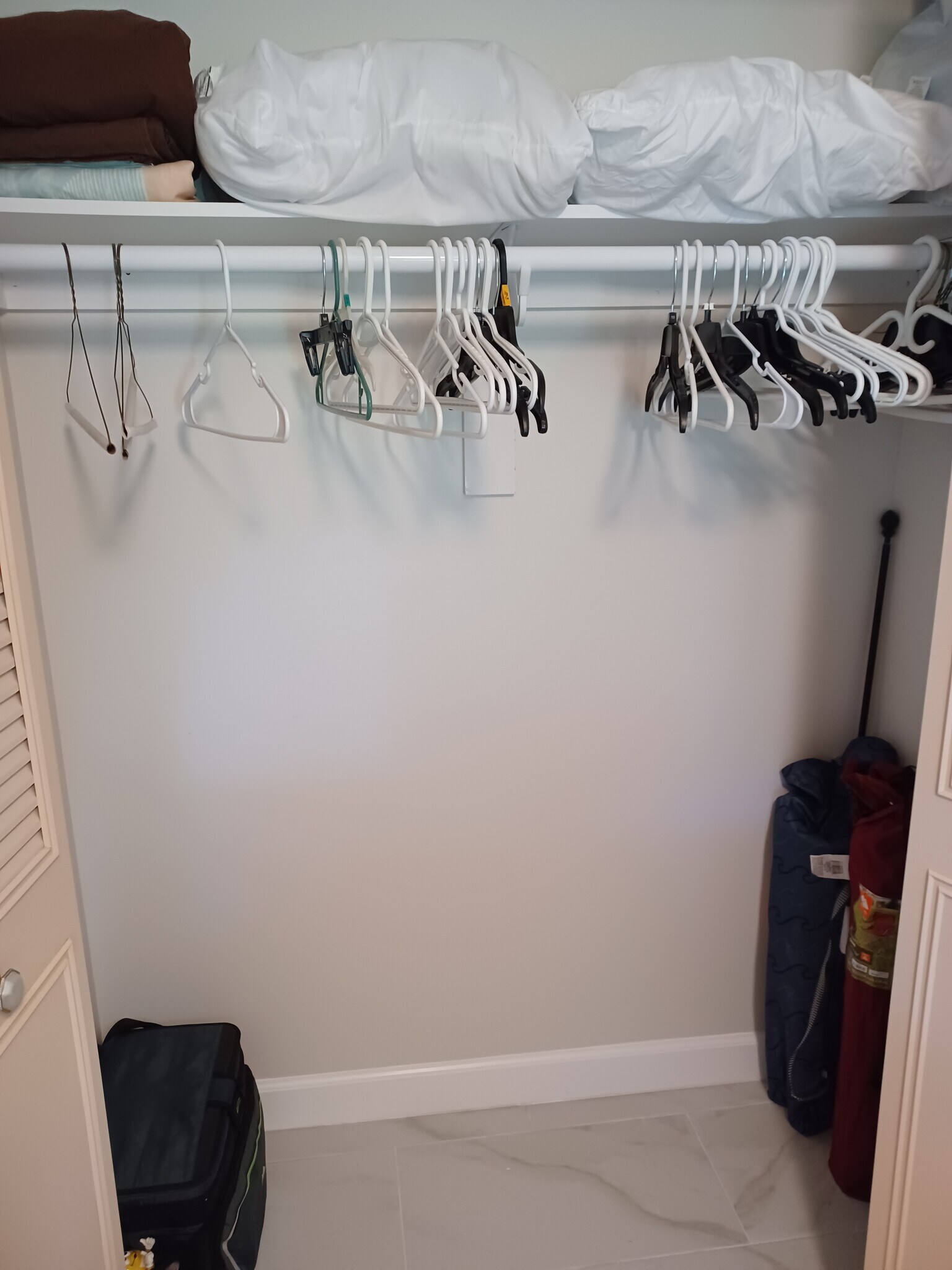 Second Bed Closet - 806 Sky Pine Way