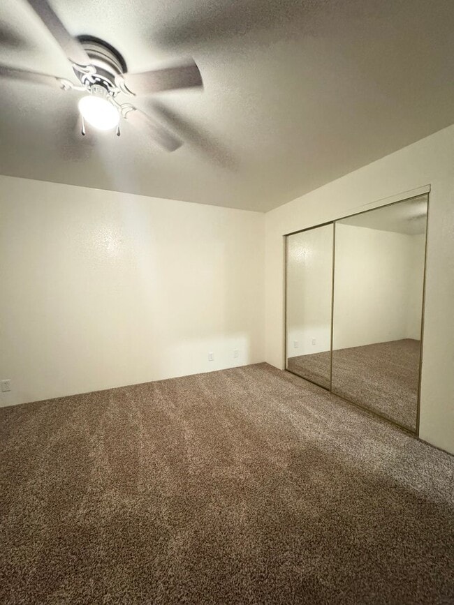 Building Photo - Spacious Home in S. Redding w/ New Upgrades