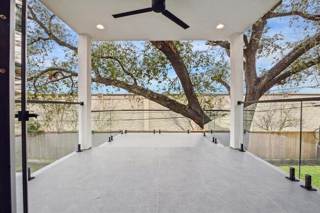 Building Photo - 5513 Pagewood Ln