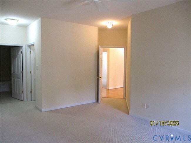 Building Photo - 4127 San Marco Dr