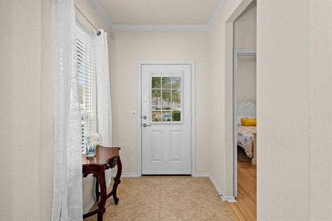 Building Photo - 109 Providence St