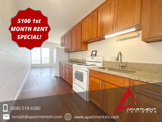 Primary Photo - Flat $100 1st Month Rent Special! | Spacio...