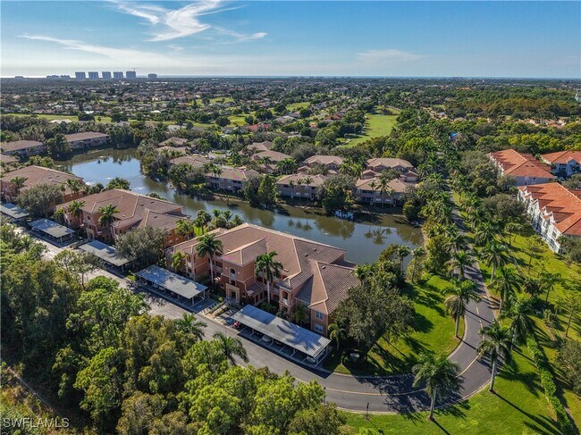 Building Photo - 9601 Spanish Moss Way