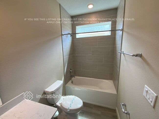 Building Photo - 2523 Laylas Wy