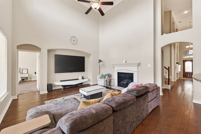 Building Photo - 4311 Red Oak Grove Ct