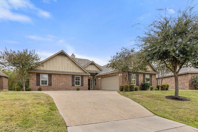 Building Photo - 19 N Shore Cir