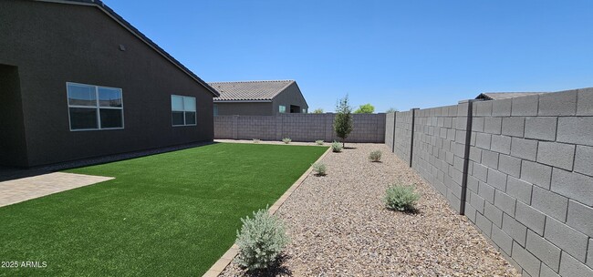 Building Photo - 5050 W Hunter Trl