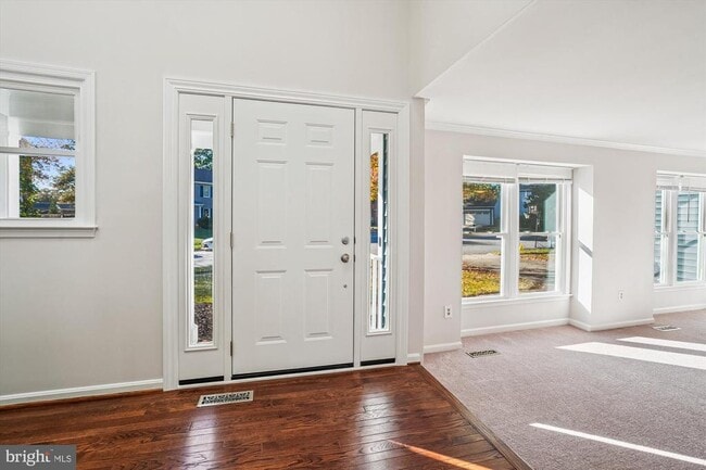 Building Photo - 8803 Black Alder Dr