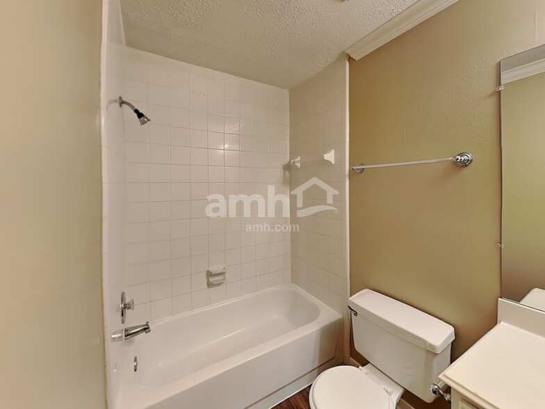 Building Photo - 1907 W Welsford Dr