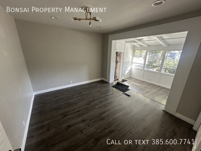 Building Photo - 3281 E Fortuna Dr