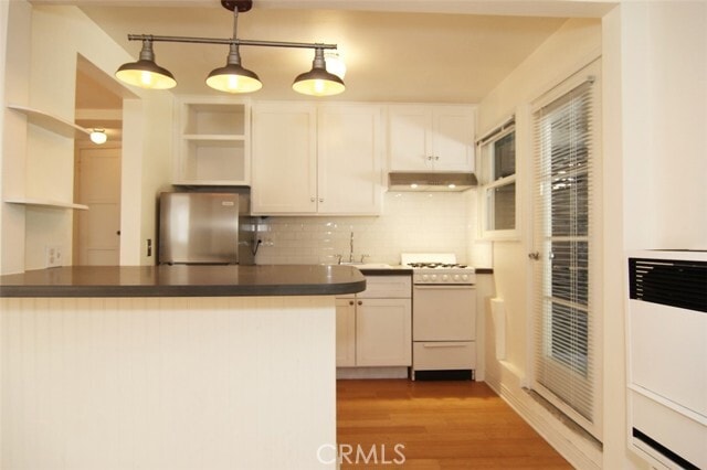 Building Photo - 244 Spencer St