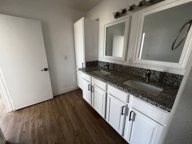 Building Photo - Updated 2 Bedroom Home with Finished 2-Car Garage – Easy Highway Access | 29 Palms (Wonder Valley)