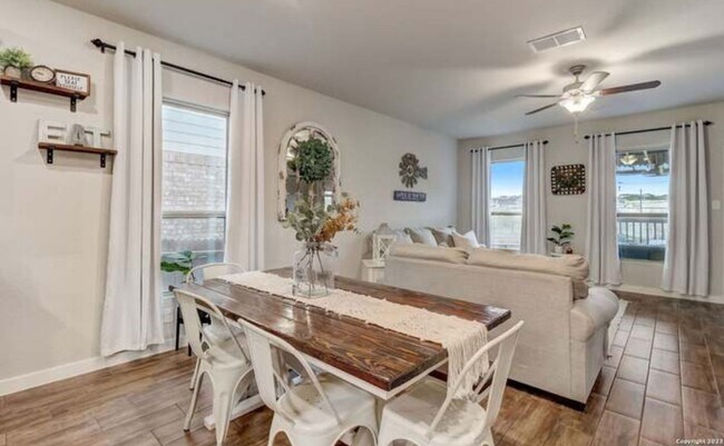 Building Photo - **Your Dream Home Awaits in Gated Ladera!*...