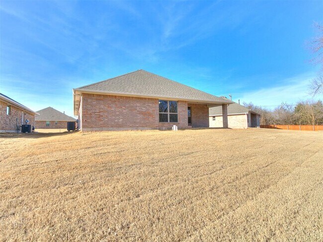 Building Photo - 12200 Rockbed Dr