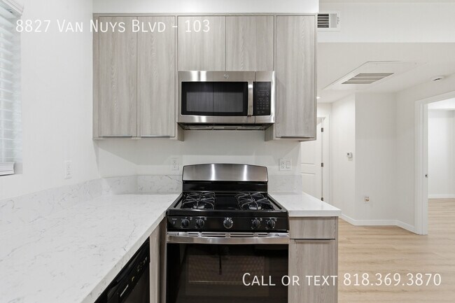 Building Photo - 8827 Van Nuys Blvd