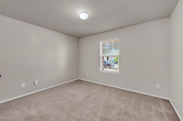 Building Photo - 6028 Fantail Dr