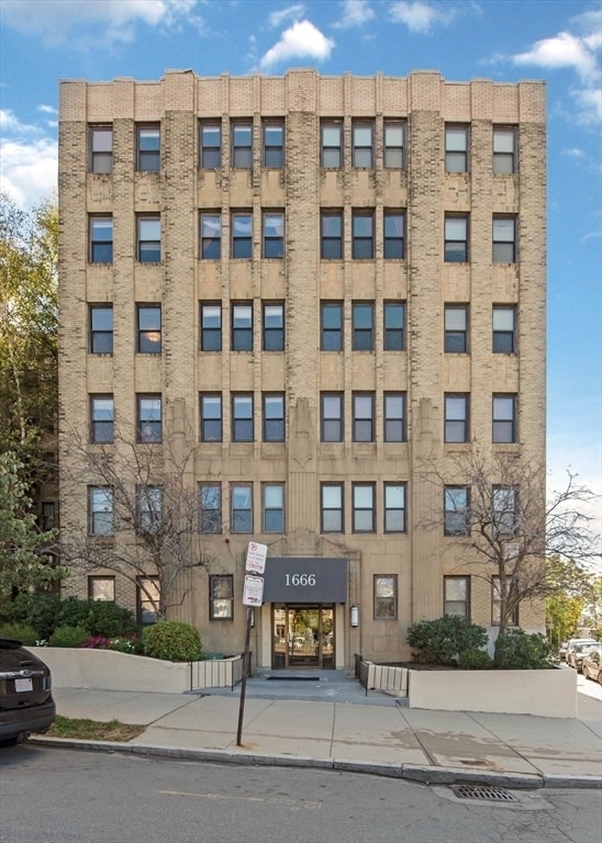 Building Photo - 1666 Commonwealth Ave