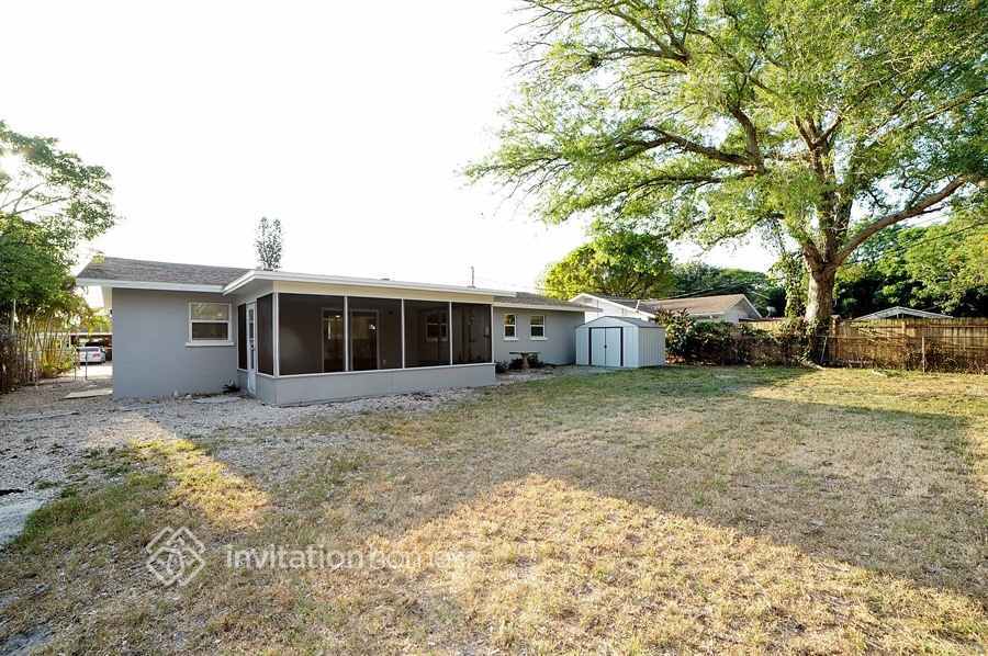 Building Photo - 108 57th St W