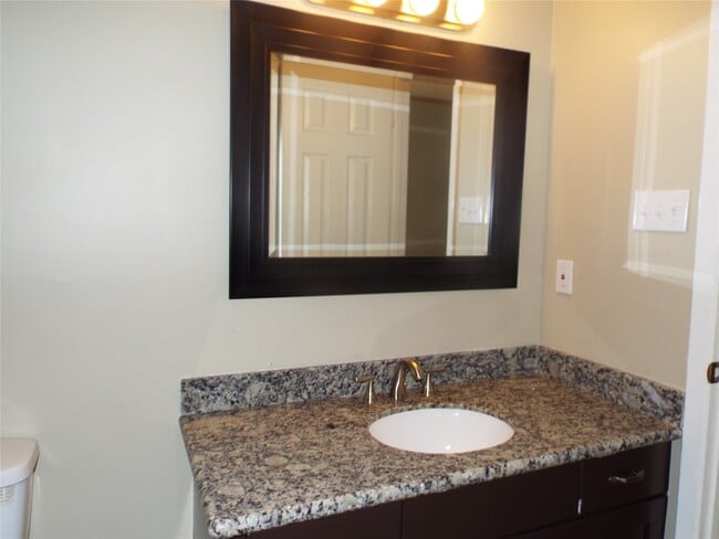 Building Photo - 17322 Baronshire Dr