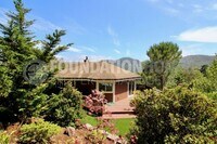 Building Photo - 817 Ridgeview Dr