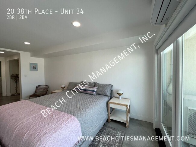 Building Photo - 20 38th Pl