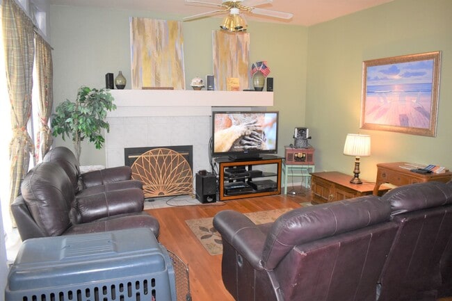 Building Photo - Resident Benefit Package Property