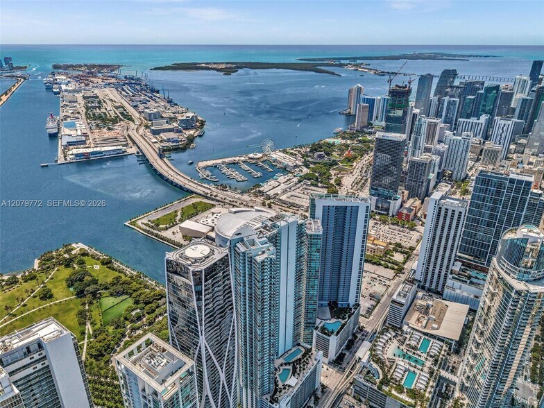 Building Photo - 900 Biscayne Blvd