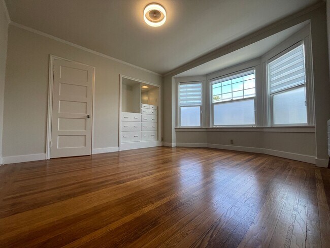 Building Photo - The Pines