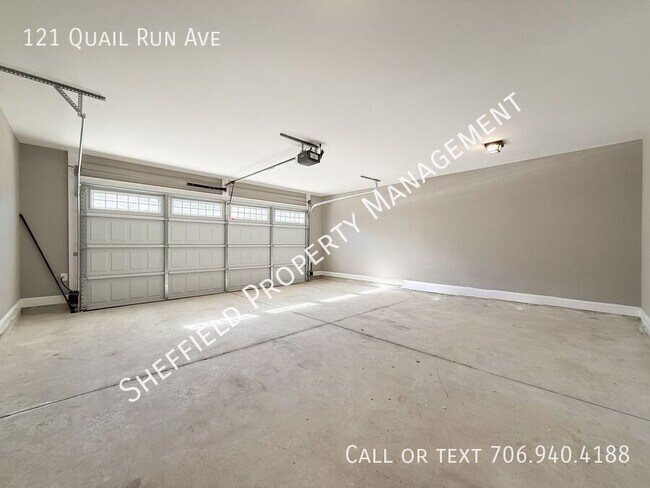 Building Photo - 121 Quail Run Ave