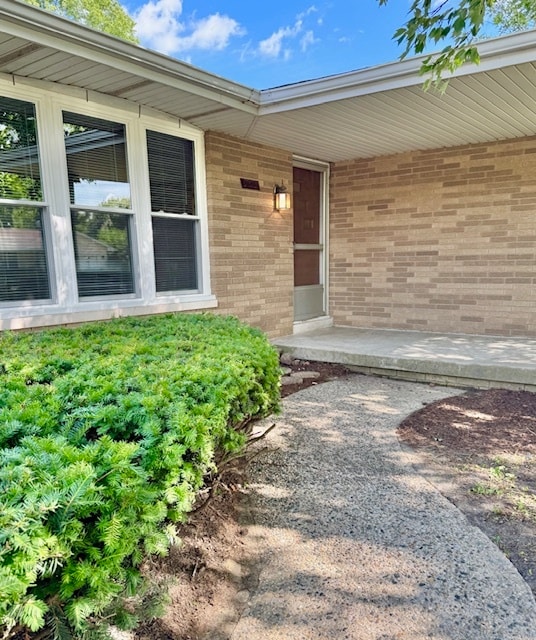 Building Photo - 303 Jacobson Dr