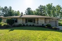 Building Photo - Updated 3 bedroom Delafield ranch
