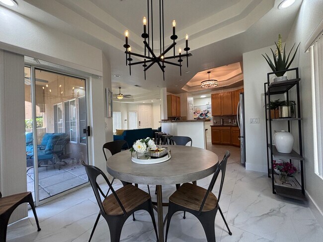 Building Photo - Furnished Scottsdale Condo w/2 car garage