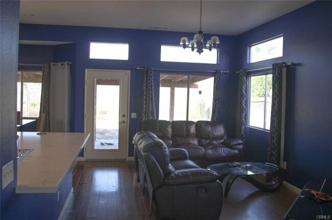 Building Photo - For Rent in Hemet – Spacious & Unique 4-Be...