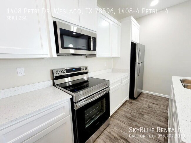 Building Photo - 1408 Petri Dr