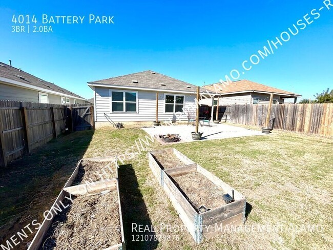 Building Photo - Coming Soon! 3 Bedroom / 2 Bath Home In Co...