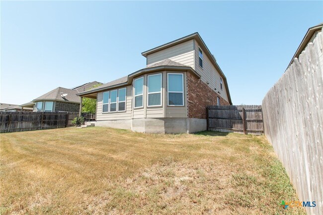 Building Photo - 846 Olive Ln