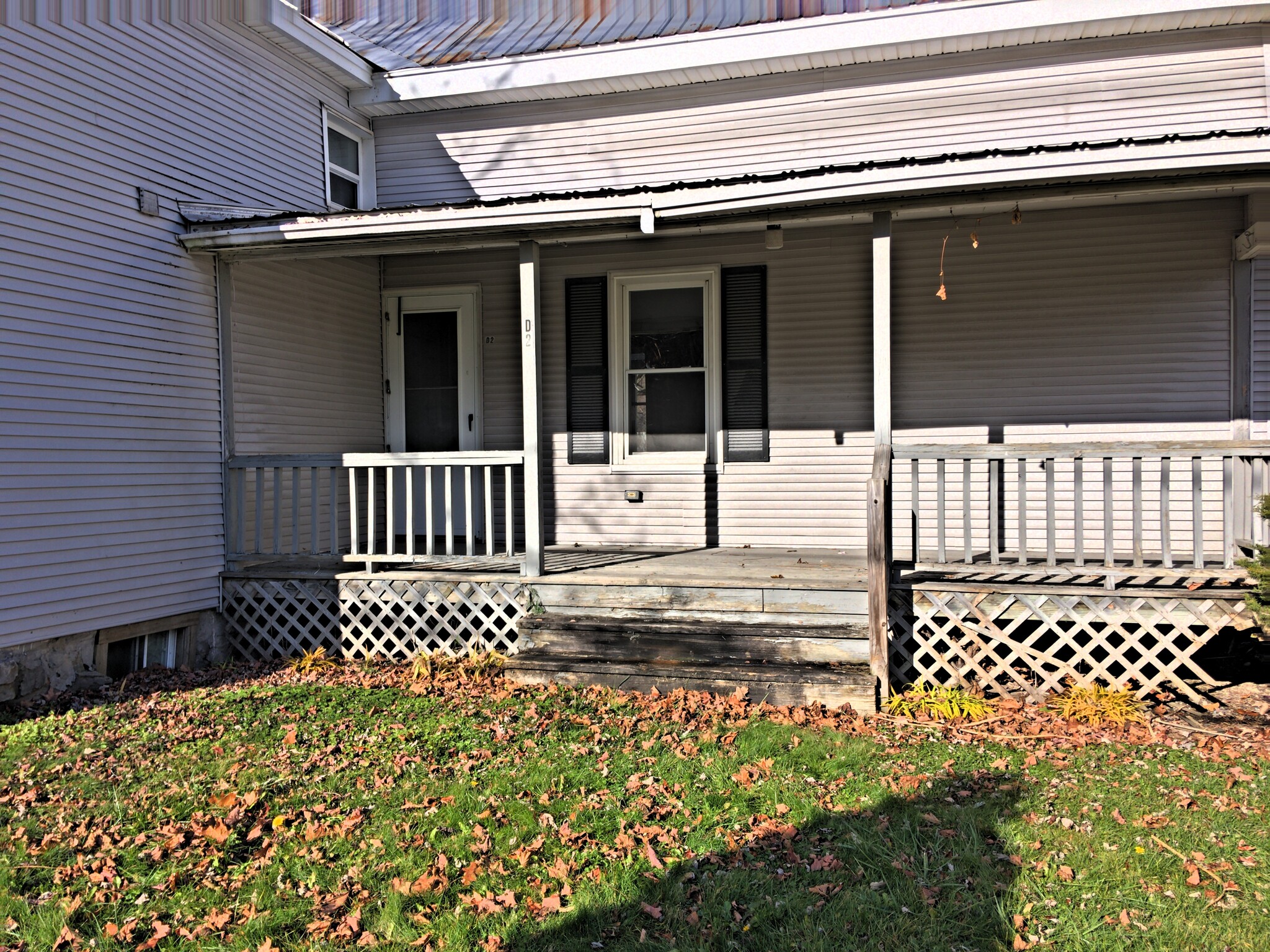 Sunny Front porch - 11035 Route 116