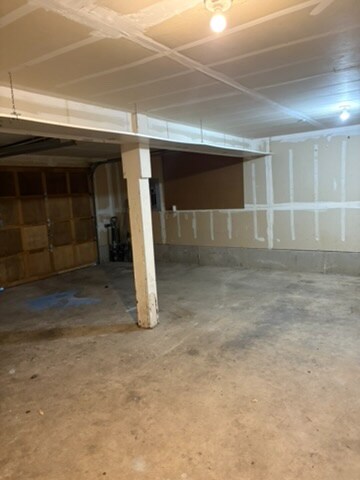 Building Photo - 44902 Fir Rd