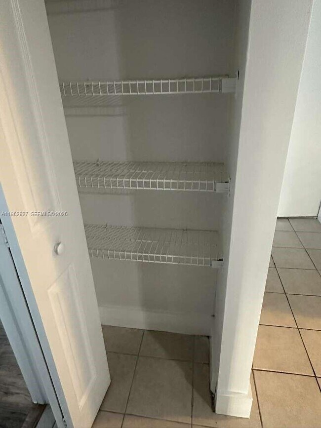 Building Photo - 144 NW 91st Ave