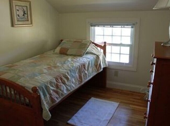 Building Photo - 170 Royan Street, Manchester, NH 03103