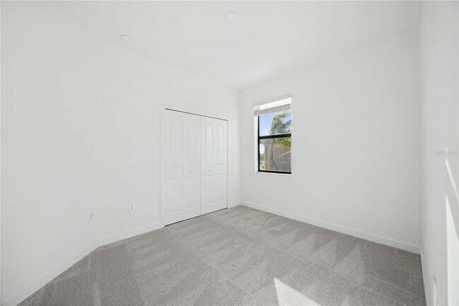 Building Photo - 5532 Sapphire Stone Cv