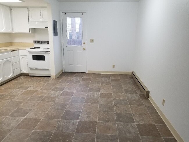 Building Photo - 6738 W Westwood Ln