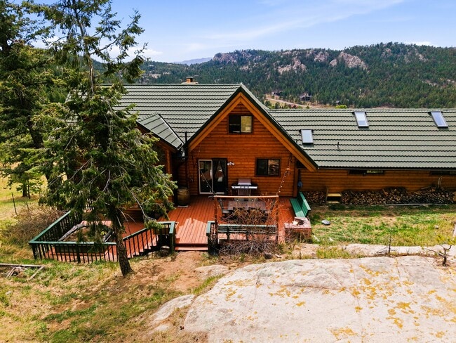 Building Photo - 6060 Kilimanjaro Dr